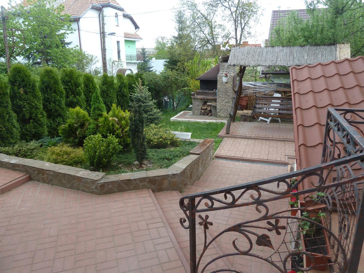 U Olgi Hotel Truskavets Luaran gambar
